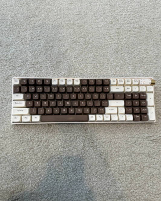 [Desk Clearout] Custom 96% Mechanical Keyboard w/ Gold Knob (Coffee/Cream)